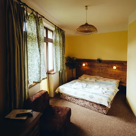 Rotunda Vendégház 3*
