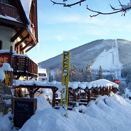 Rotunda 3* Harrachov
